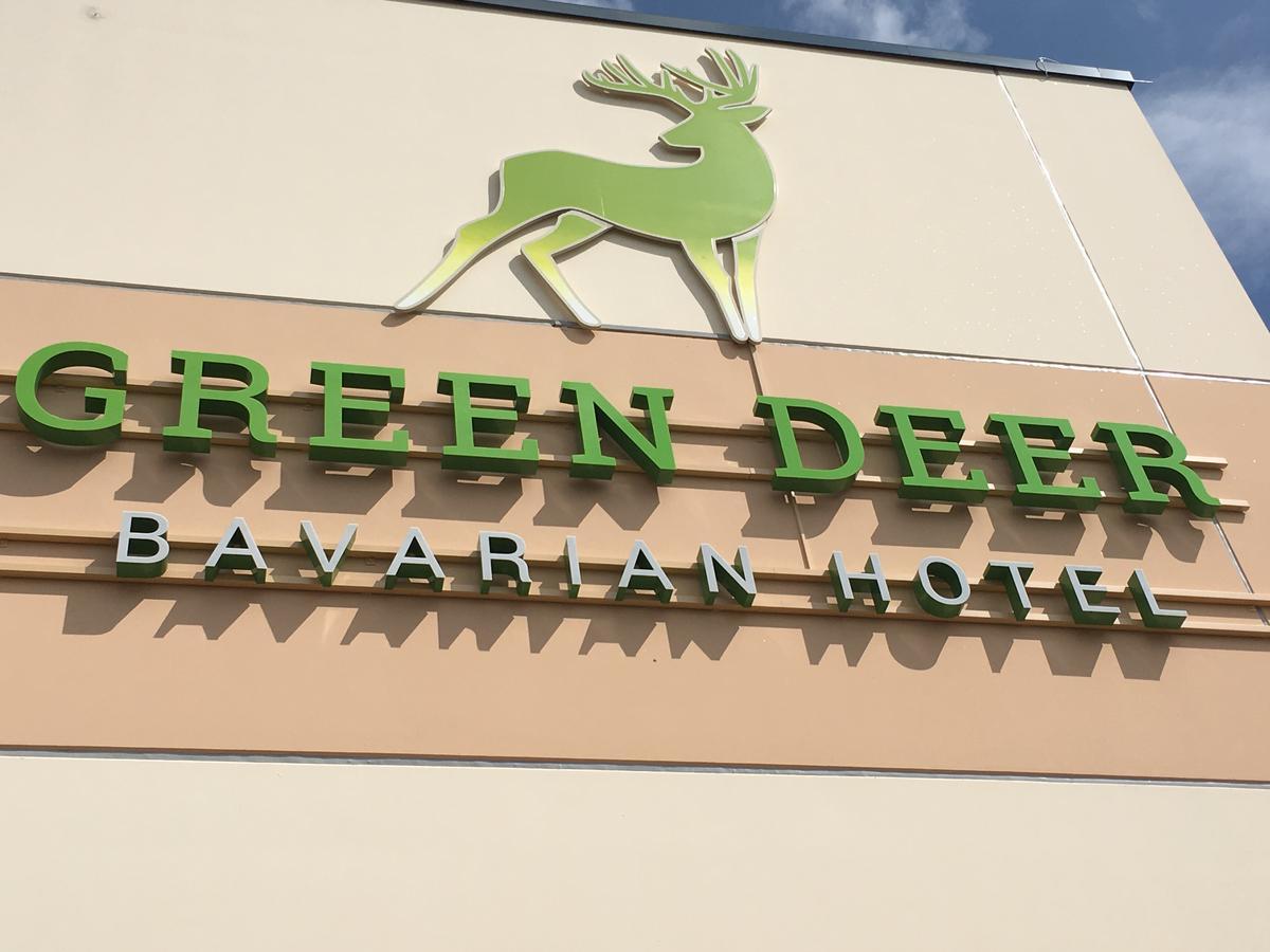 Green Deer Bavarian Hotel ลังเกนบรูค ภายนอก รูปภาพ