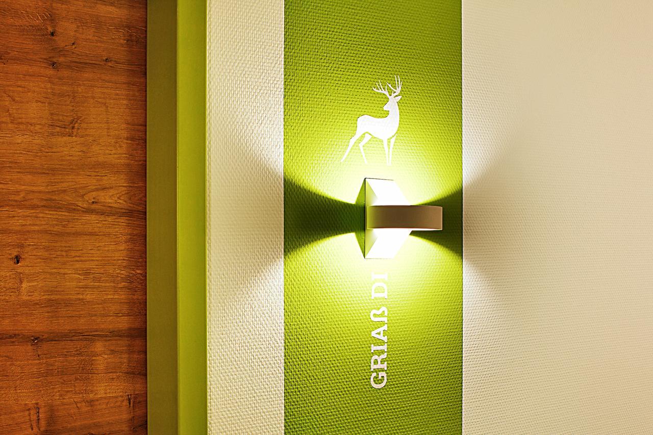 Green Deer Bavarian Hotel ลังเกนบรูค ภายนอก รูปภาพ